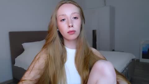 Luna online show from February 26, 7:05 pm