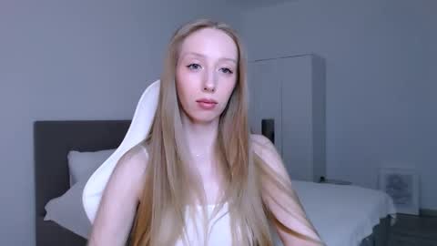 Luna online show from February 12, 9:21 pm