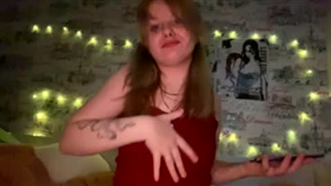 Luna online show from February 13, 1:07 pm