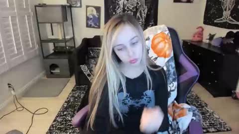 Luna online show from February 4, 4:07 am