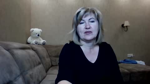 Snapshot of luna_lure11 chatting on October 4, 5:44 pm luna_lure11 online show from October 4, 5:44 pm