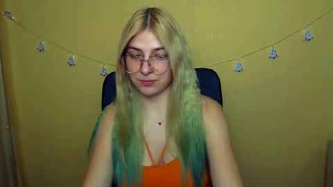 Luna online show from December 14, 12:33 pm