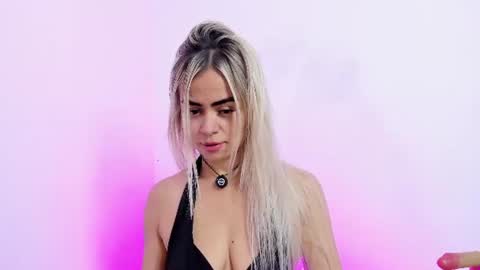 Luna Marquez online show from July 21, 7:05 pm