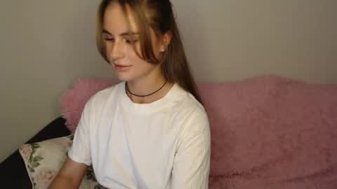 Snapshot of luna_moon77 chatting on September 10, 4:18 pm Luna online show from September 10, 4:18 pm