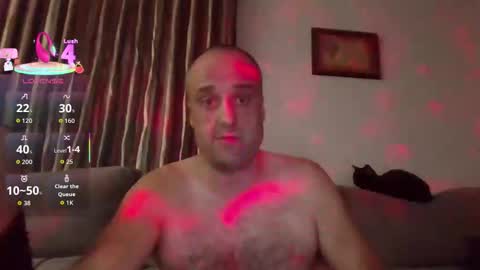 Snapshot of luna_perversa11 chatting on September 12, 9:15 pm Luna online show from September 12, 9:15 pm