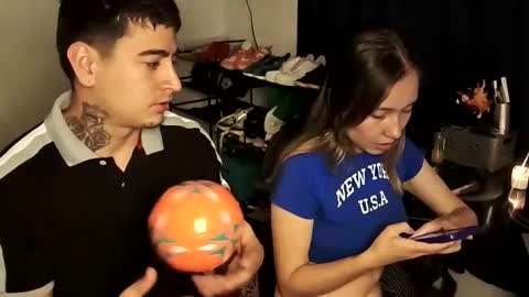 luna_prohibida16 online show from February 21, 4:30 pm