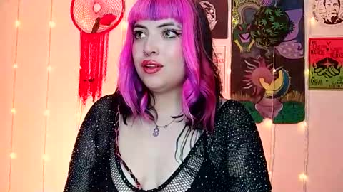 MISS LUNA  online show from January 13, 3:23 am