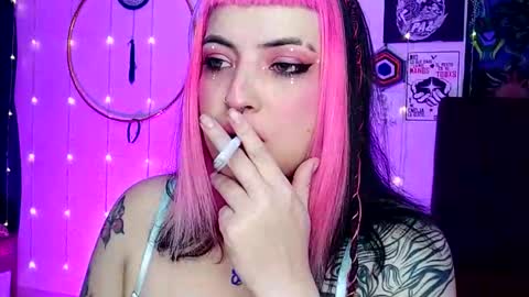 MISS LUNA  online show from February 6, 9:06 pm