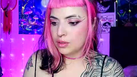 MISS LUNA  online show from February 24, 3:23 am