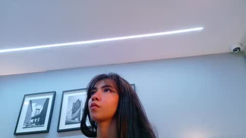 LUNA  online show from February 17, 2:02 pm