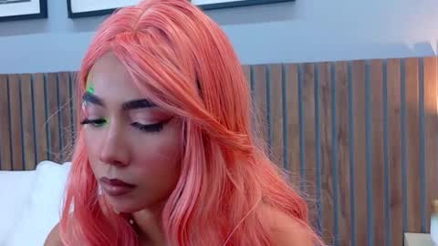 LUNA  online show from February 25, 4:38 pm