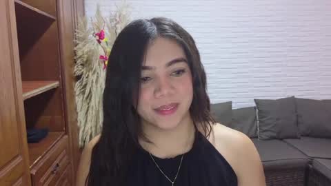 luna_rousse26 online show from June 1, 12:29 pm