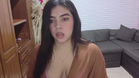 luna_rousse26 online show from June 2, 1:02 pm