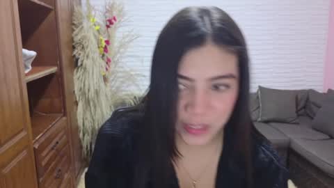luna_rousse26 online show from June 4, 1:28 pm