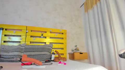 Luna online show from December 2, 10:42 am