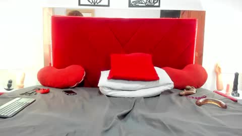 Snapshot of luna_smit_ chatting on July 1, 9:03 pm Luna online show from July 1, 9:03 pm
