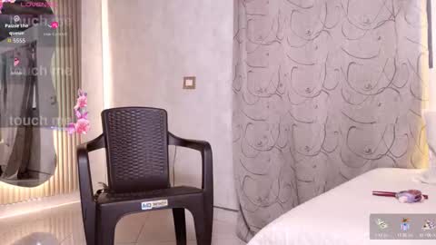 luna_sophya online show from September 21, 11:34 am