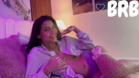 Snapshot of luna_star__18 chatting on September 14, 11:20 am A M M Y online show from September 14, 11:20 am