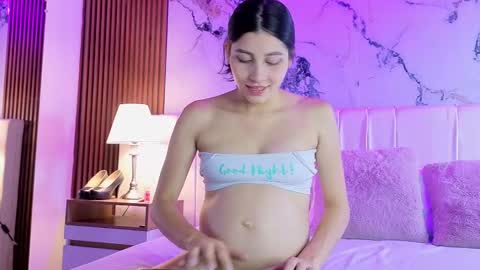 Snapshot of luna_star__18 chatting on October 15, 12:05 pm A M M Y online show from October 15, 12:05 pm