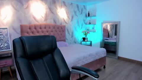 Snapshot of luna_volk chatting on April 24, 3:09 am Luna online show from April 24, 3:09 am