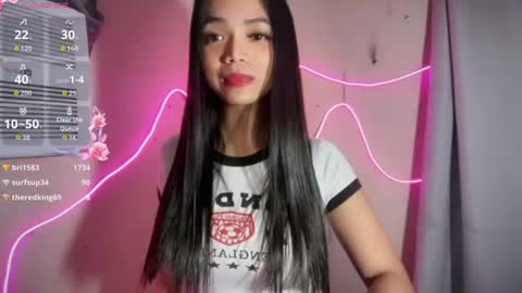 Snapshot of luna_whitedoll chatting on July 21, 9:11 am luna_whitedoll online show from July 21, 9:11 am