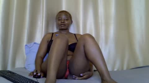 Snapshot of luna_zest chatting on June 11, 7:06 am luna online show from June 11, 7:06 am