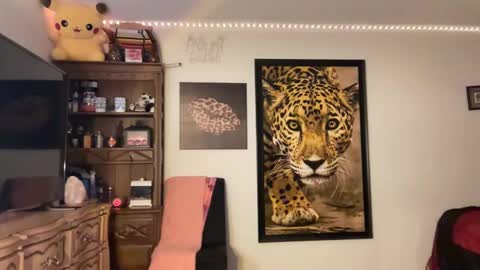 Snapshot of lunaa_11 chatting on December 12, 4:15 am lunaa_11 online show from December 12, 4:15 am