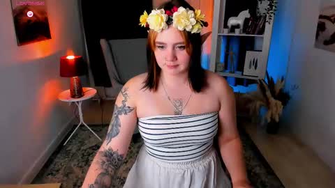 Snapshot of lunaali chatting on September 18, 5:26 pm Li online show from September 18, 5:26 pm