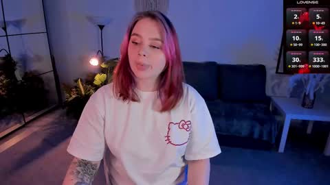 Snapshot of lunaali chatting on March 5, 9:11 pm Li online show from March 5, 9:11 pm