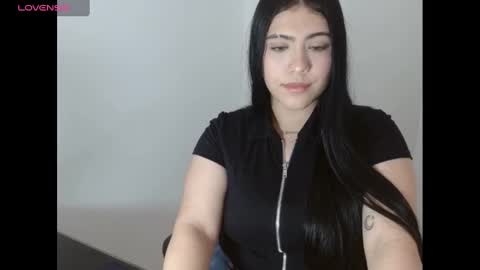 lunabella0 online show from February 26, 7:38 pm