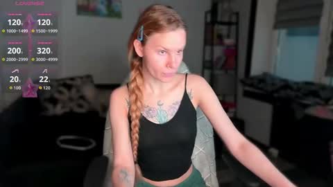 Britney online show from February 19, 5:25 am