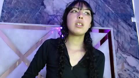 Snapshot of lunaembercs chatting on December 4, 2:59 pm Luna online show from December 4, 2:59 pm