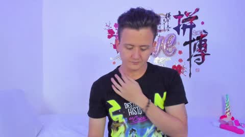 Snapshot of lunandrew chatting on December 19, 4:13 am Luna Mendez Andrew Cemar online show from December 19, 4:13 am