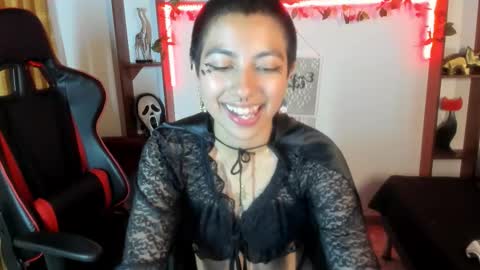 lunarichy online show from October 28, 9:39 pm