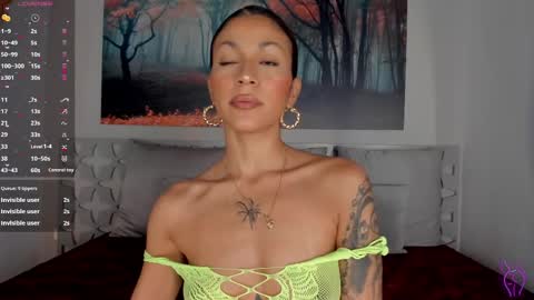 Luna Ruso  online show from February 24, 11:19 pm