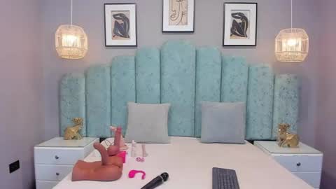 Luna online show from June 18, 11:36 am