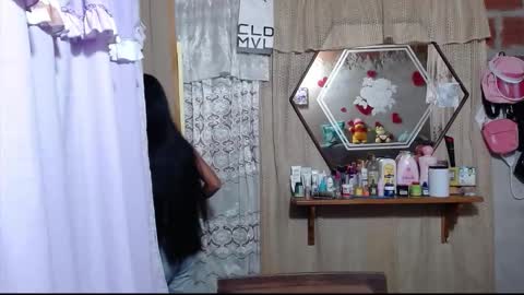 Snapshot of lunawillis chatting on November 28, 10:45 pm Luna online show from November 28, 10:45 pm