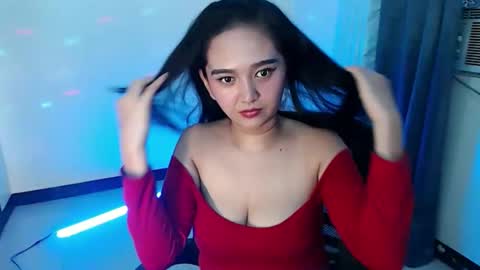 lunawinks_ online show from September 16, 10:00 pm