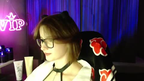 LunaXcherry online show from July 28, 7:39 pm