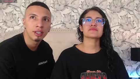 Luna and Kian online show from April 25, 3:31 am