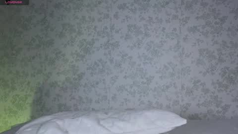 Snapshot of luneva chatting on December 23, 5:49 am Eva online show from December 23, 5:49 am