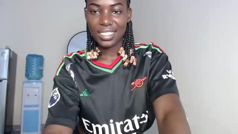 luo_queen online show from March 8, 7:01 am