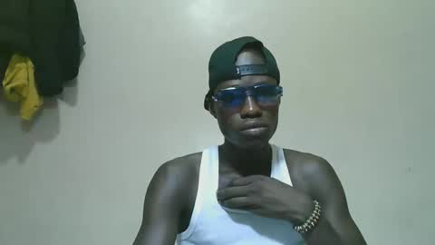 luoislove online show from October 28, 5:00 am