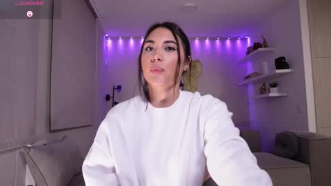 Snapshot of lupe_jones22 chatting on February 3, 6:22 am Lupe - Independent online show from February 3, 6:22 am