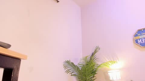 lupe online show from February 21, 10:59 pm