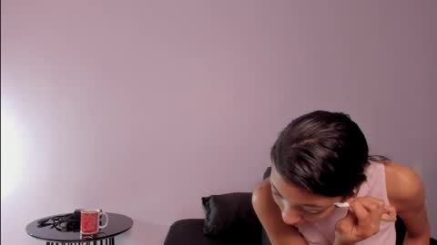 Snapshot of lupeebony chatting on June 7, 8:01 pm lupe online show from June 7, 8:01 pm