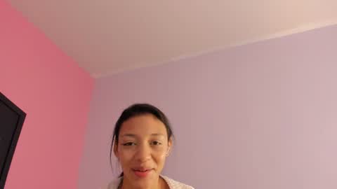 Snapshot of lupeebony chatting on June 18, 7:40 pm lupe online show from June 18, 7:40 pm