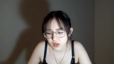 Roxie online show from March 19, 3:38 pm