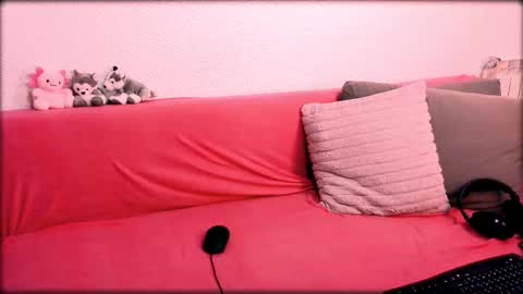 Snapshot of lurosincubus chatting on January 13, 1:38 pm lurosincubus online show from January 13, 1:38 pm