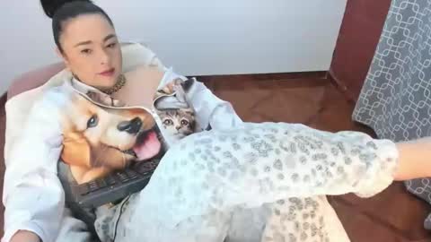 PAULINA online show from March 12, 1:01 am